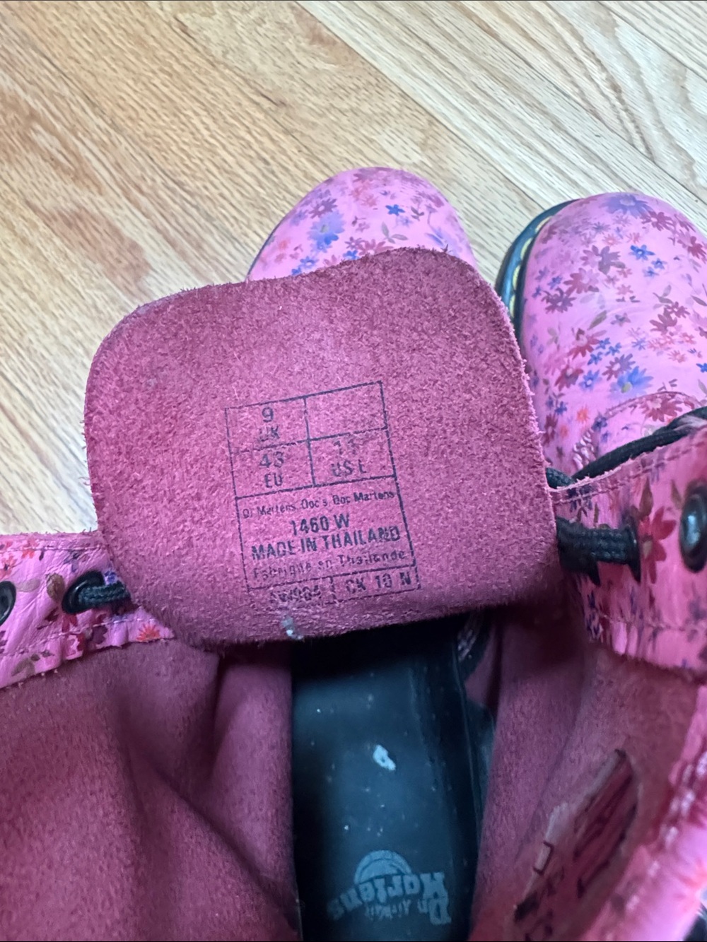 Dr. Martens Pink Floral Lace-Up Women's Boots - Picture 5 of 6